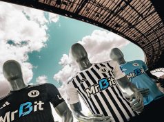 IMAGINI SUPERBE! FC Universitatea Cluj și-a prezentat noile echipamente pentru Europa League! Culoare istorică și un nou sponsor pentru „Șepcile Roșii”