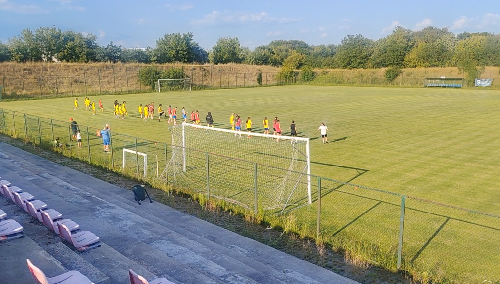 debut antrenamente ASA Târgu Mureș Feminin
